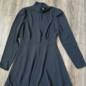 Elegant Black Long Sleeve Dress